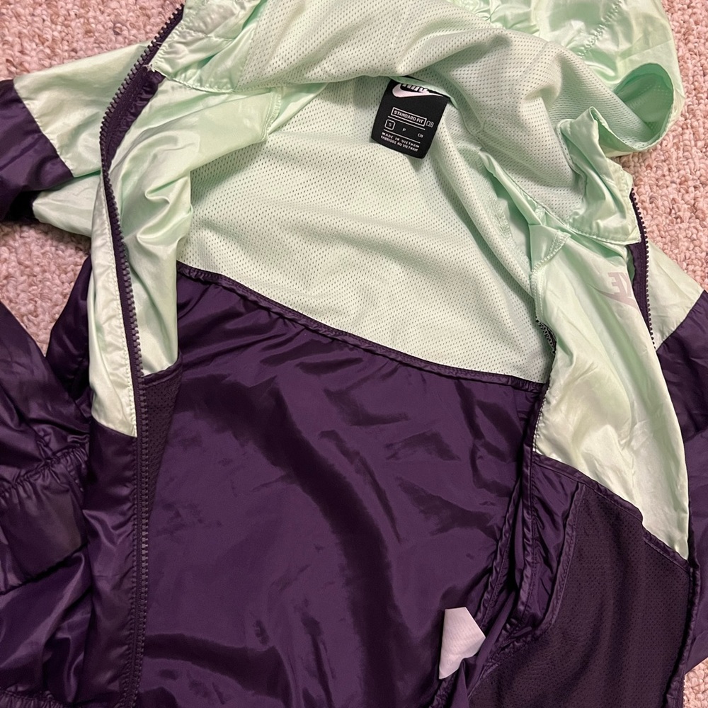 Girls Nike Sweater - Picture 4 of 6